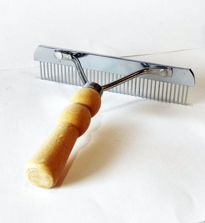 Fur Grooming Comb - Wood Handle